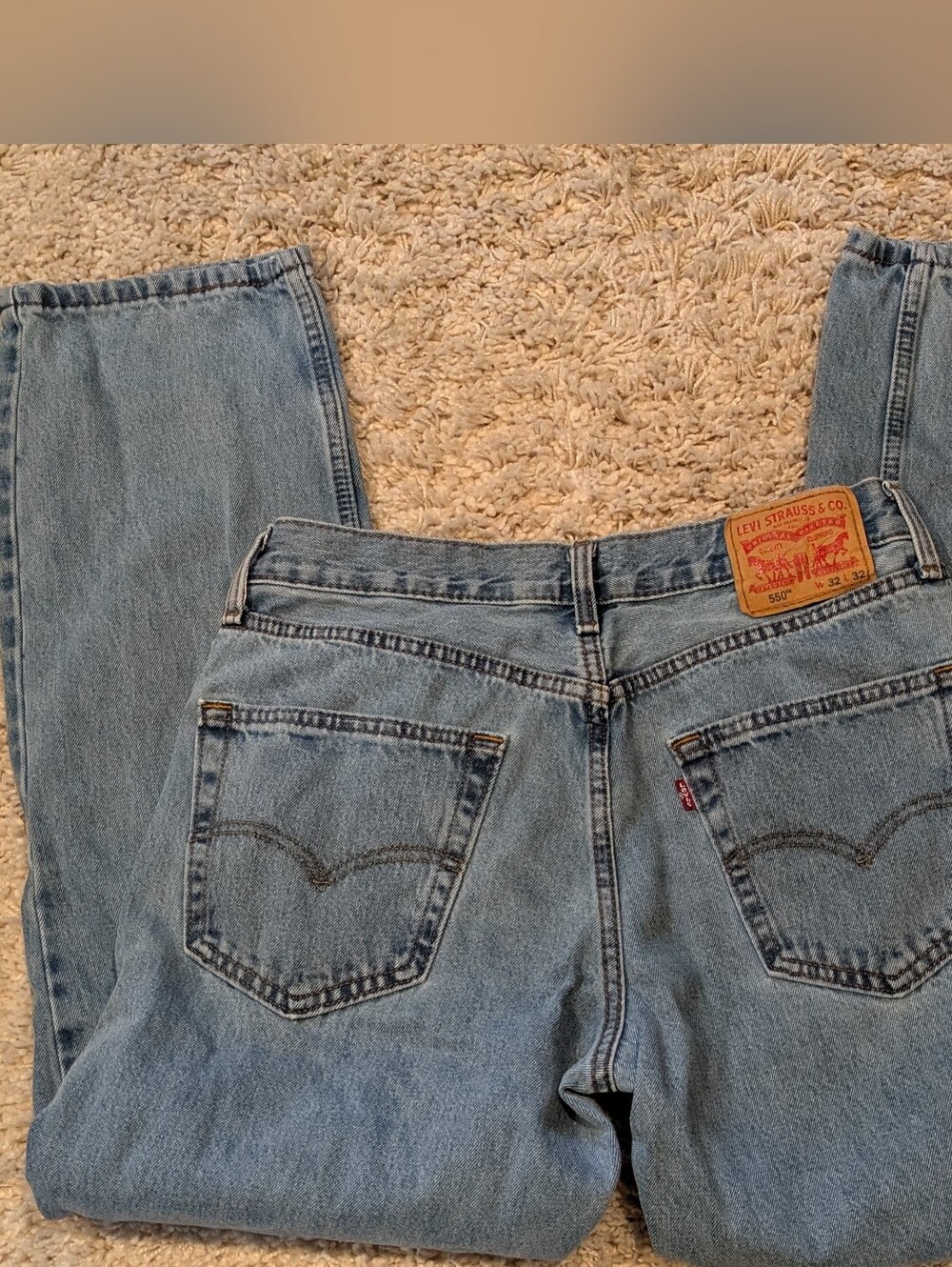 Levi 550 Medium Wash Men's Jeans 32x32